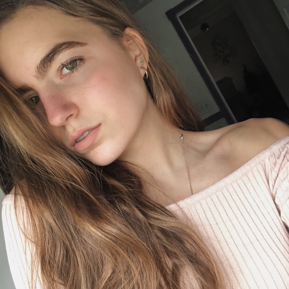 Meet your Posher, Erica
